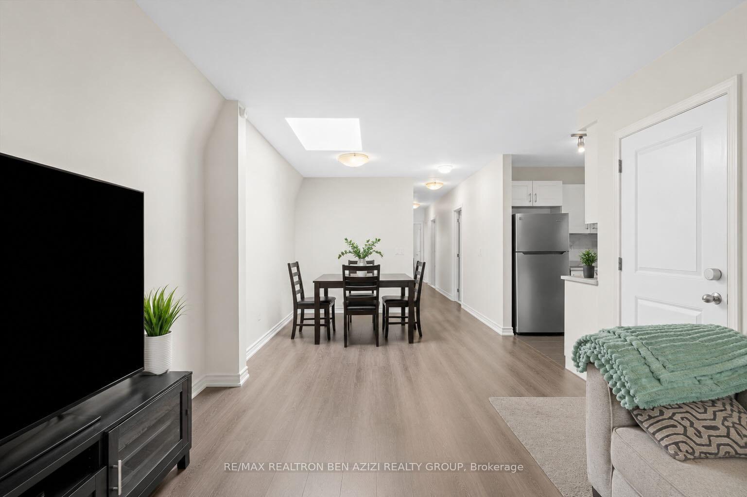 Photo 21 of 304 Roselawn Avenue, Toronto, Yonge-Eglinton — HOMEH