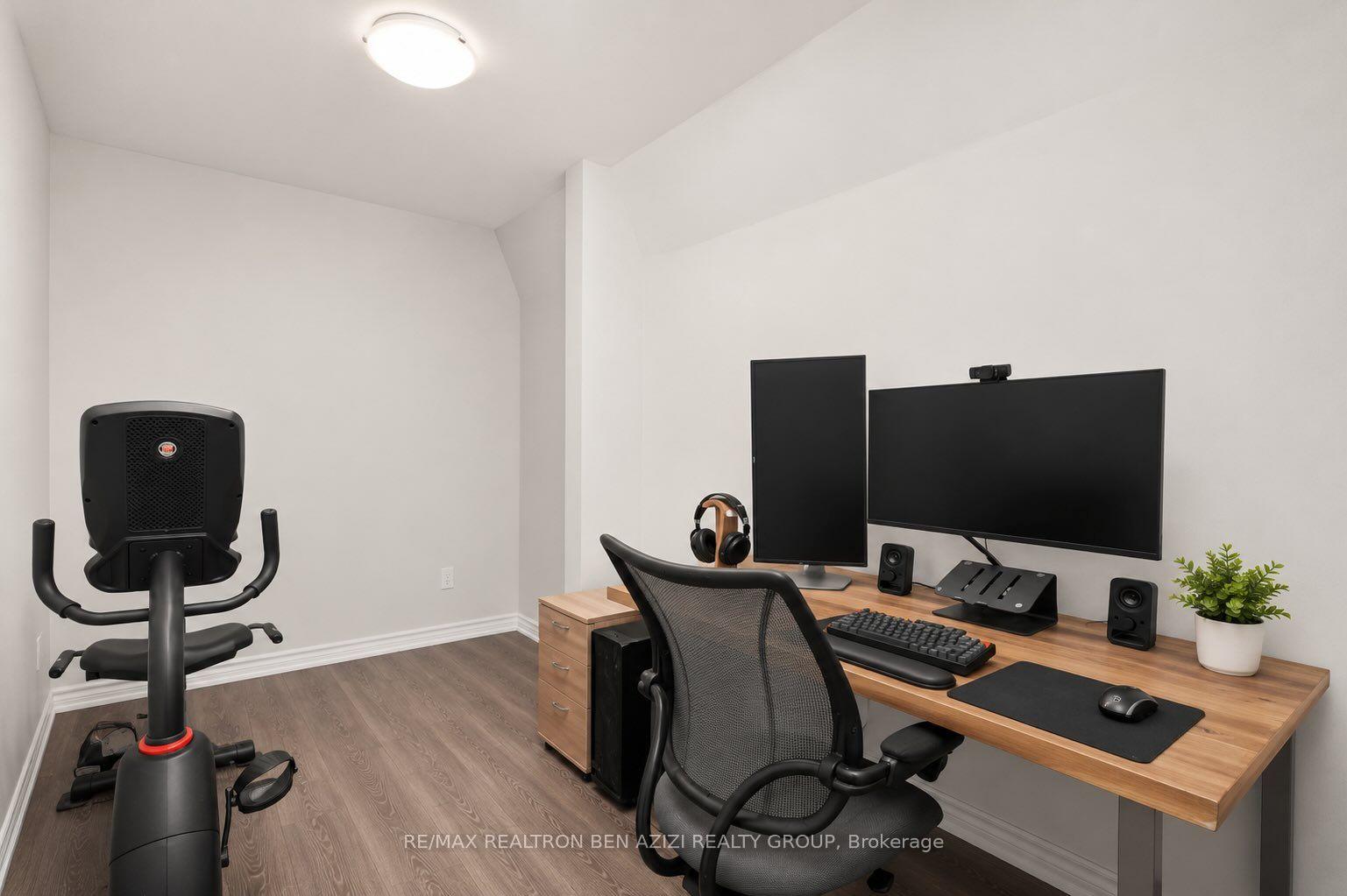 Photo 24 of 304 Roselawn Avenue, Toronto, Yonge-Eglinton — HOMEH