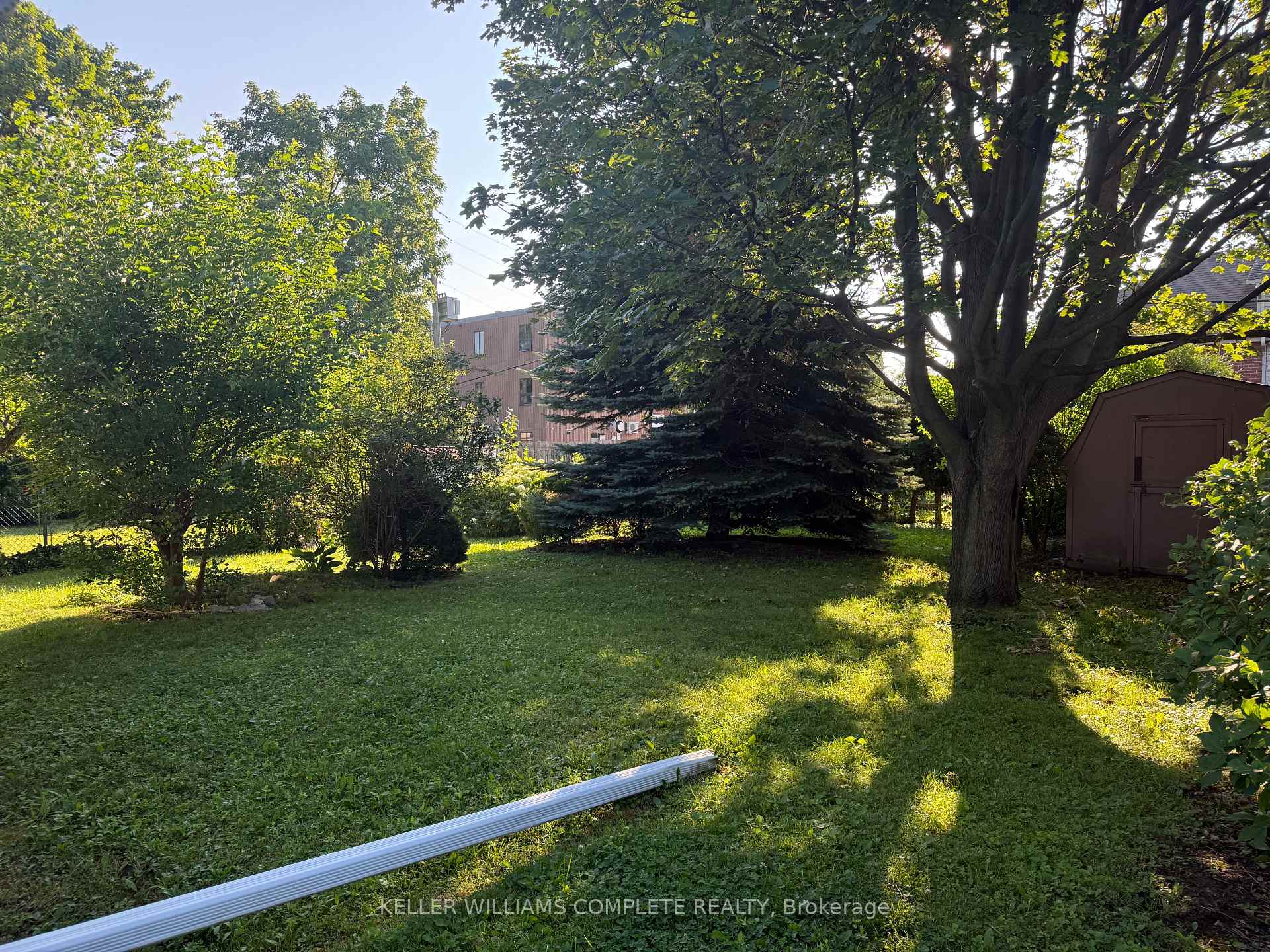 Photo 31 of 7 West 1st Street, Hamilton, Bonnington — HOMEH