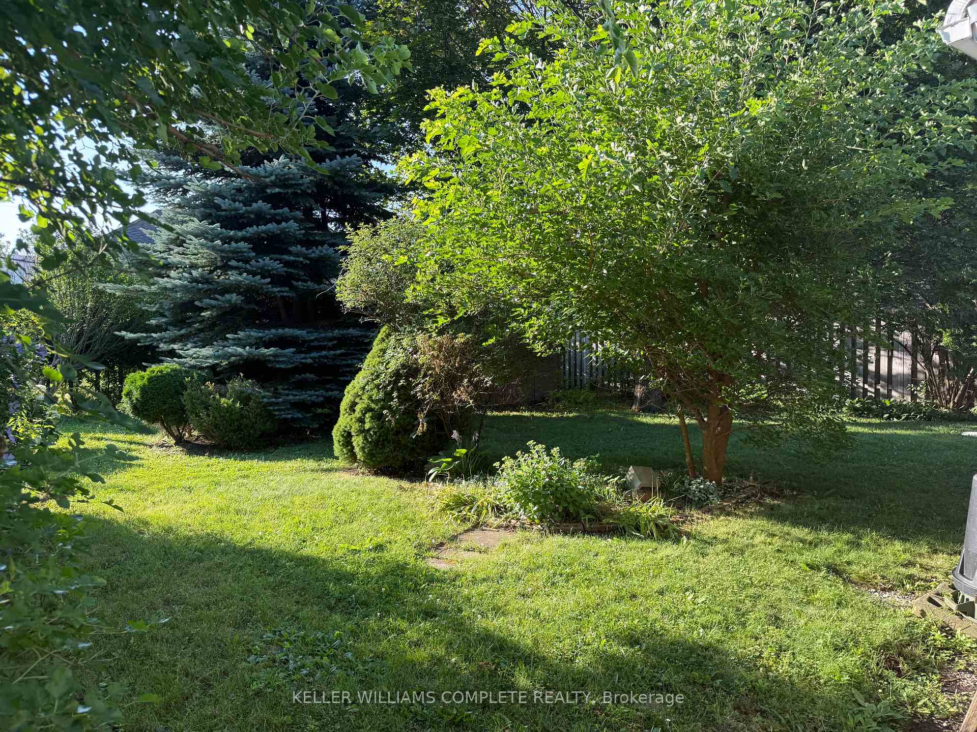 Photo 32 of 7 West 1st Street, Hamilton, Bonnington — HOMEH