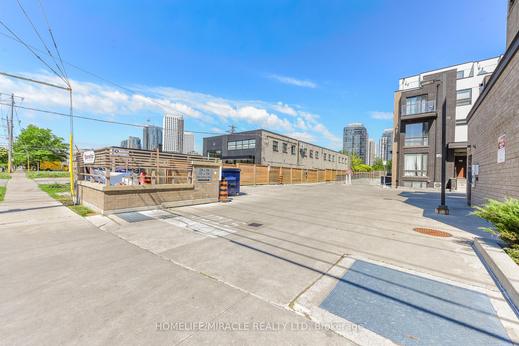 Photo 6 of Unit 122, 32 Fieldway Road, Etobicoke, Islington-City Centre West — HOMEH