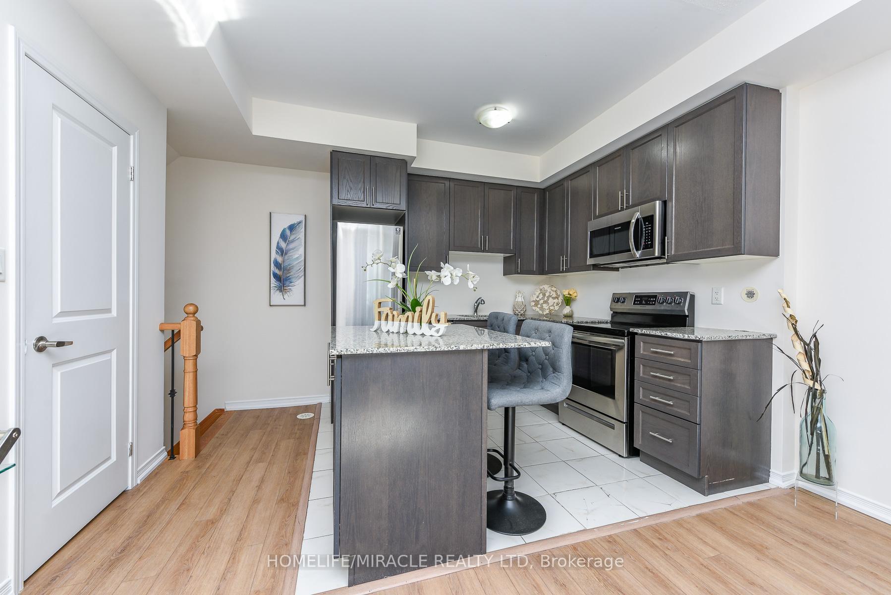 Photo 15 of Unit 122, 32 Fieldway Road, Etobicoke, Islington-City Centre West — HOMEH