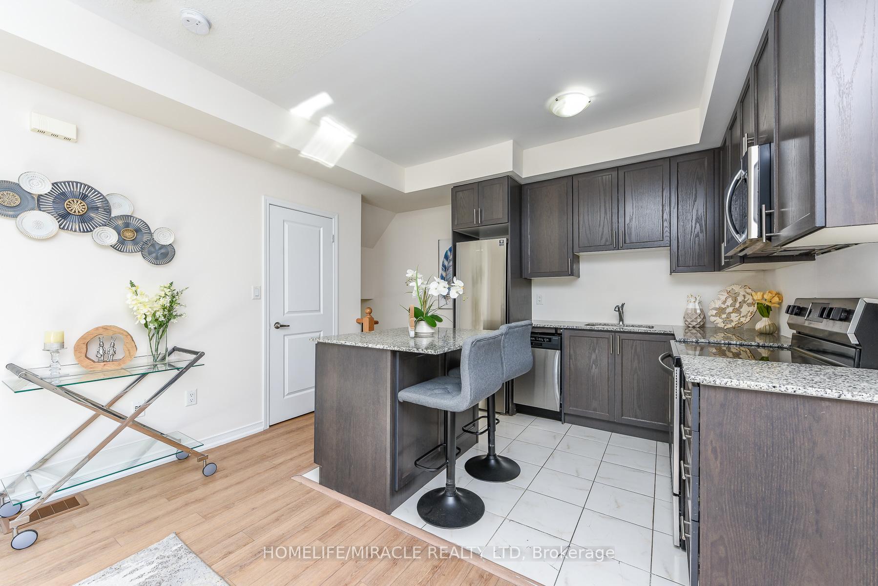 Photo 17 of Unit 122, 32 Fieldway Road, Etobicoke, Islington-City Centre West — HOMEH