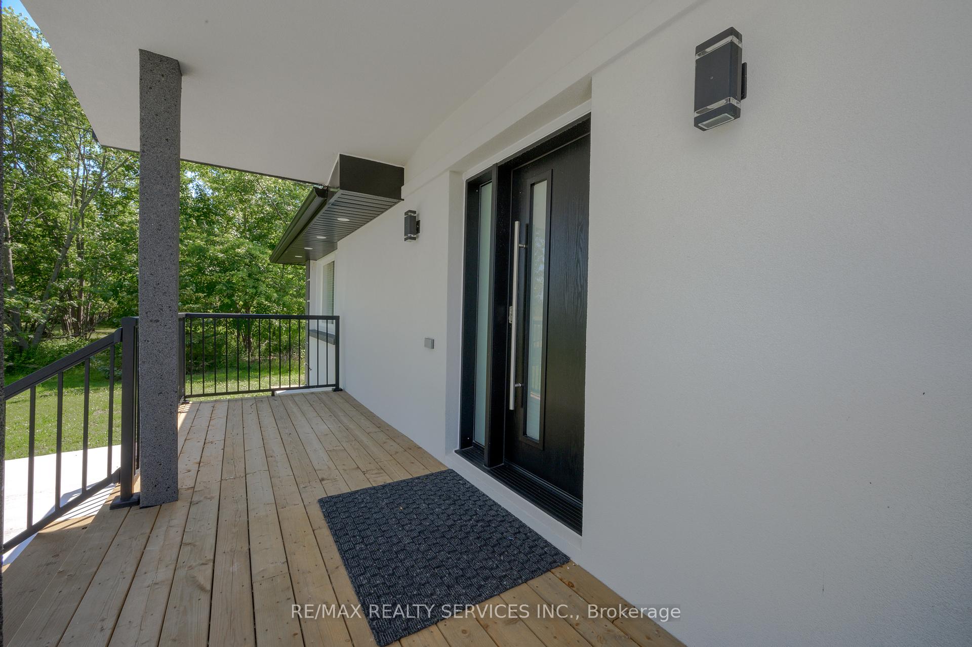 Photo 3 of 326 Mountain Road, Grimsby, Grimsby Escarpment — HOMEH