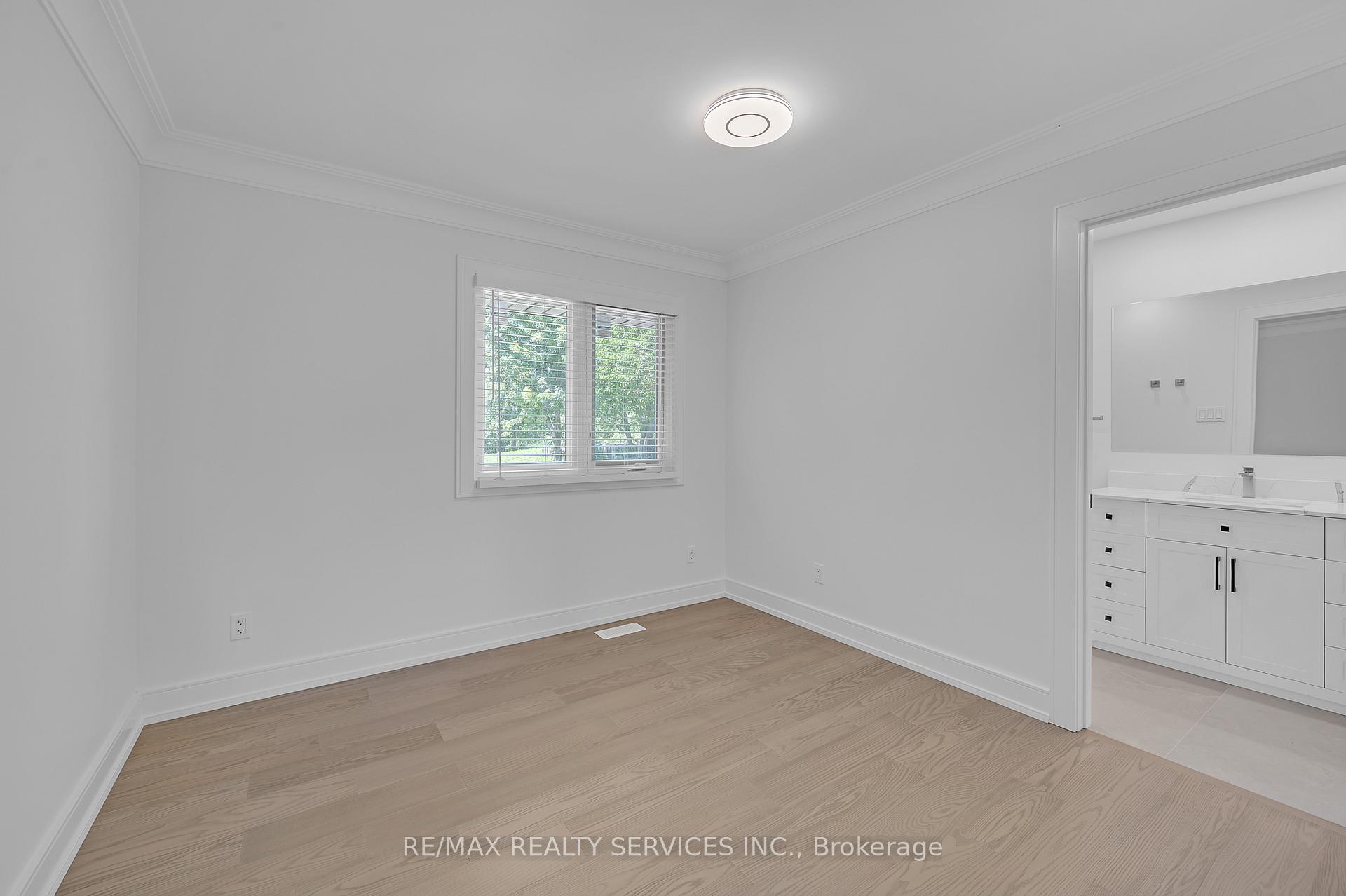 Photo 13 of 326 Mountain Road, Grimsby, Grimsby Escarpment — HOMEH