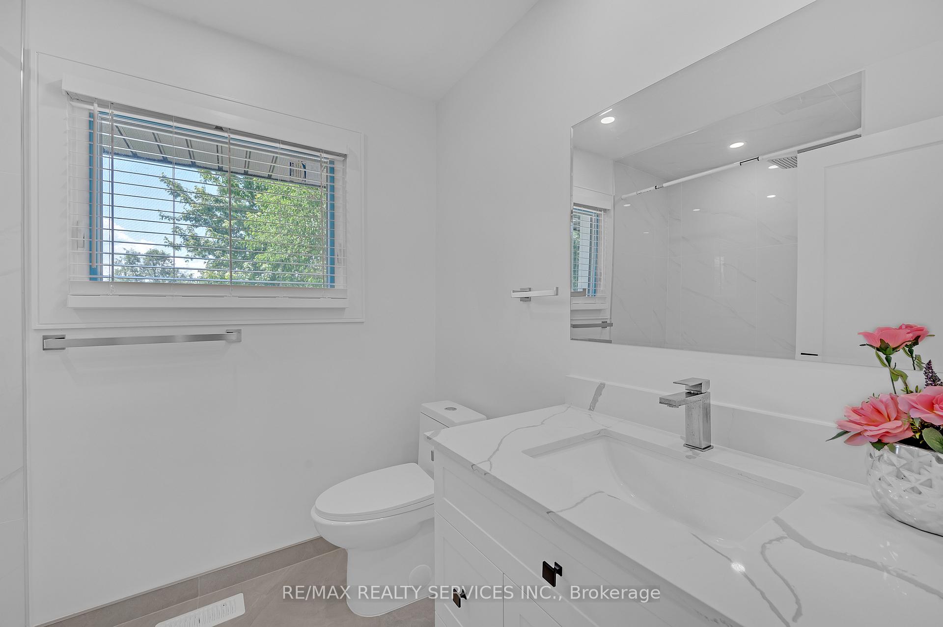Photo 15 of 326 Mountain Road, Grimsby, Grimsby Escarpment — HOMEH
