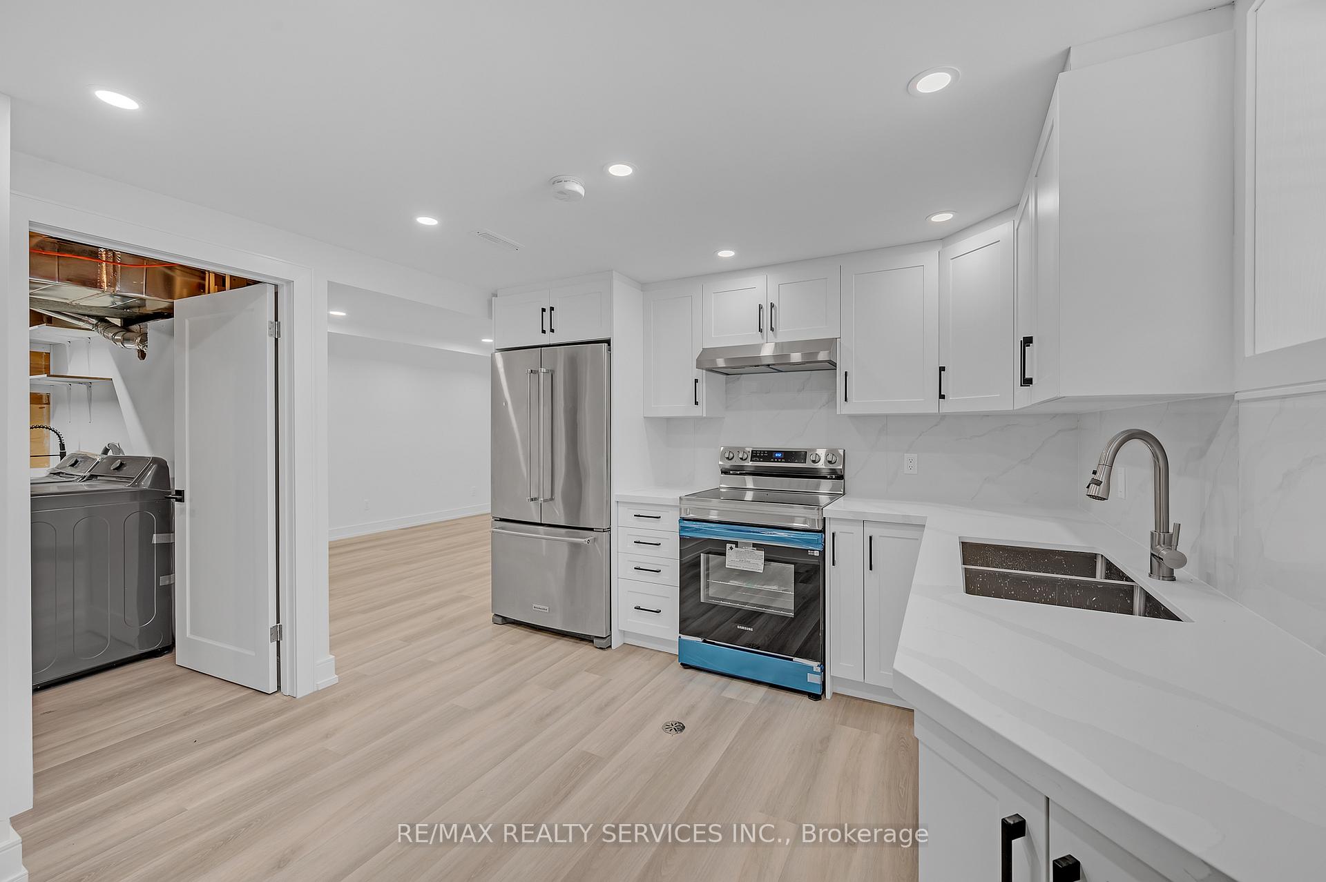 Photo 20 of 326 Mountain Road, Grimsby, Grimsby Escarpment — HOMEH