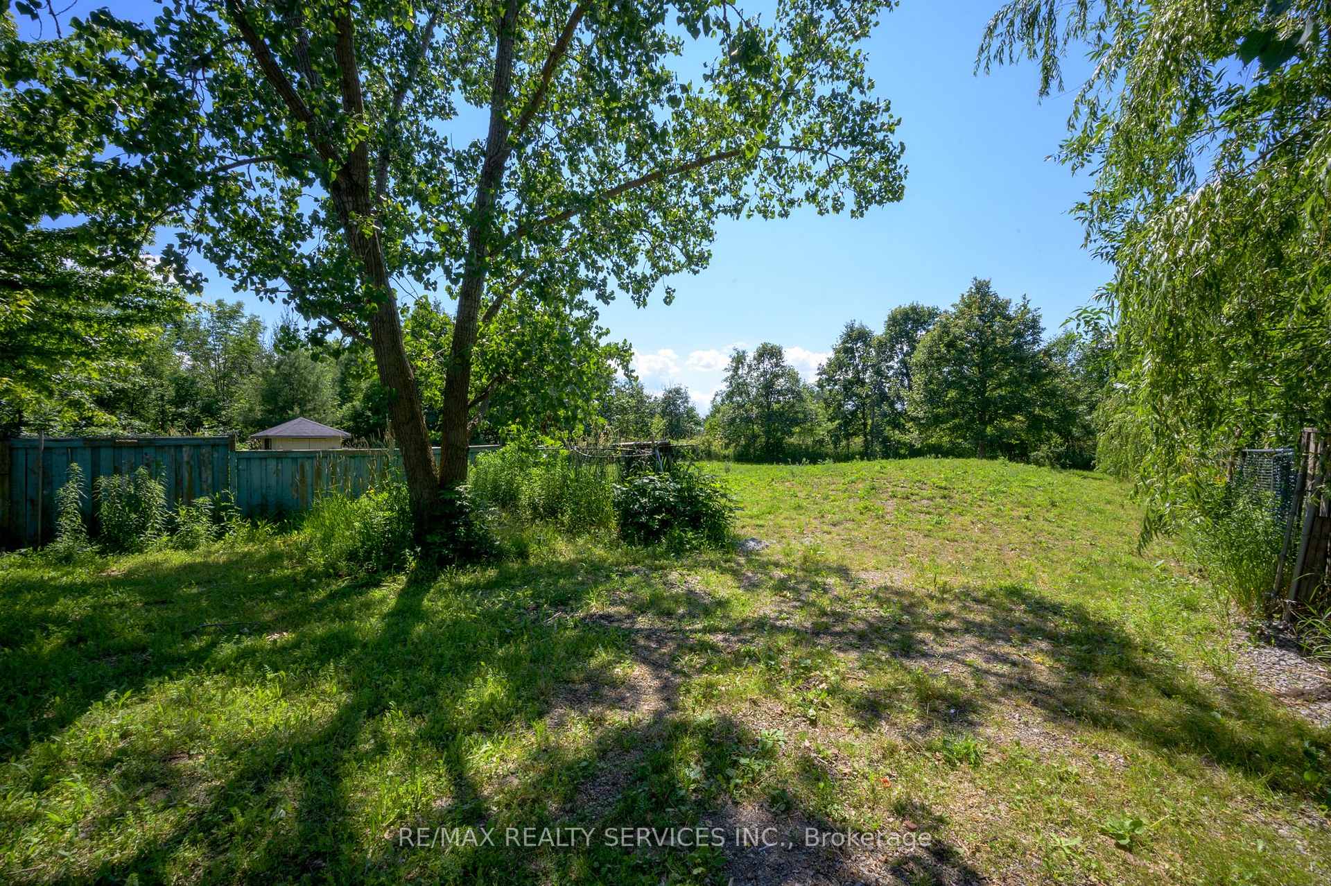 Photo 32 of 326 Mountain Road, Grimsby, Grimsby Escarpment — HOMEH