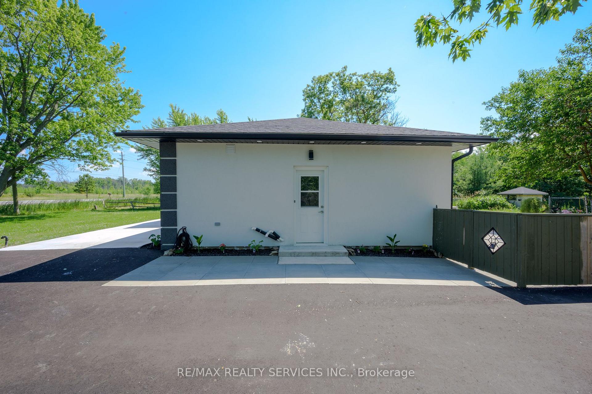 Photo 37 of 326 Mountain Road, Grimsby, Grimsby Escarpment — HOMEH