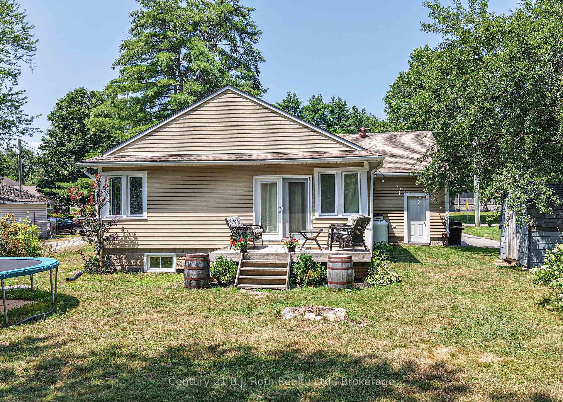 Photo 11 of 1028 Cowbell Lane, Gravenhurst, Morrison — HOMEH