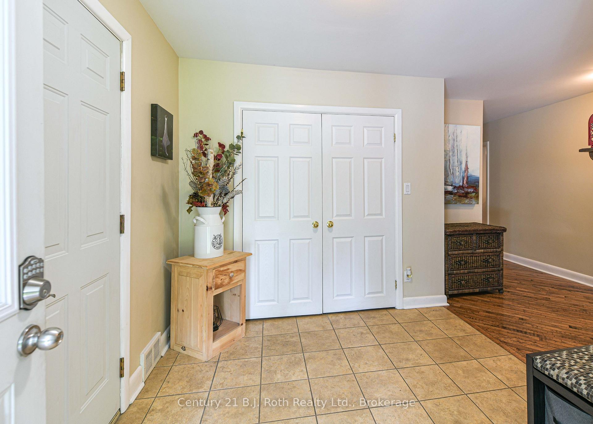Photo 25 of 1028 Cowbell Lane, Gravenhurst, Morrison — HOMEH