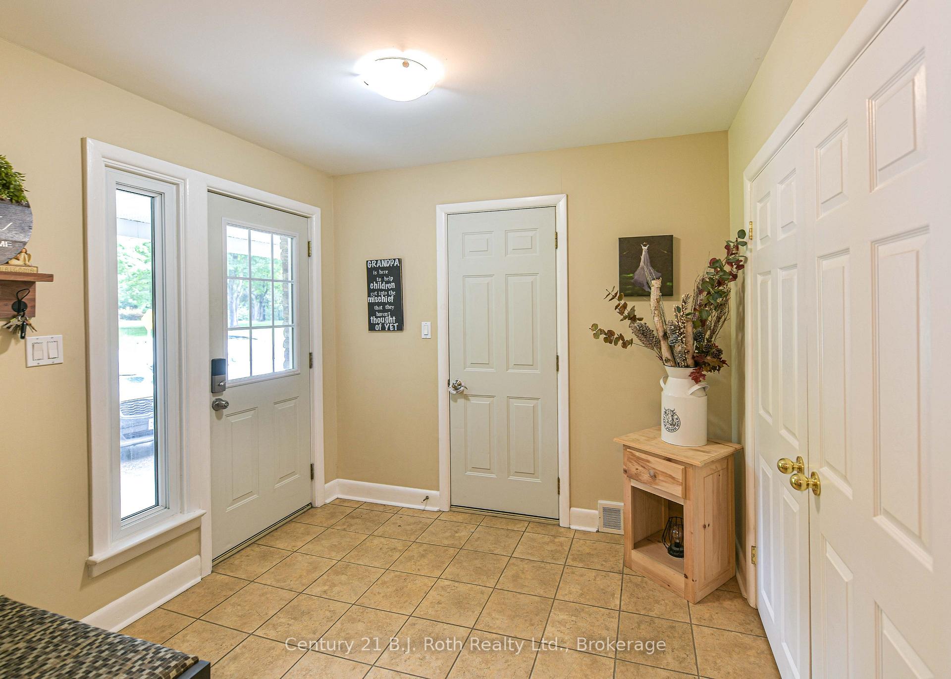Photo 26 of 1028 Cowbell Lane, Gravenhurst, Morrison — HOMEH