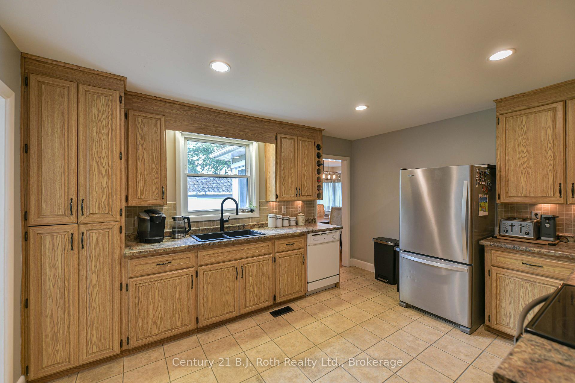Photo 35 of 1028 Cowbell Lane, Gravenhurst, Morrison — HOMEH