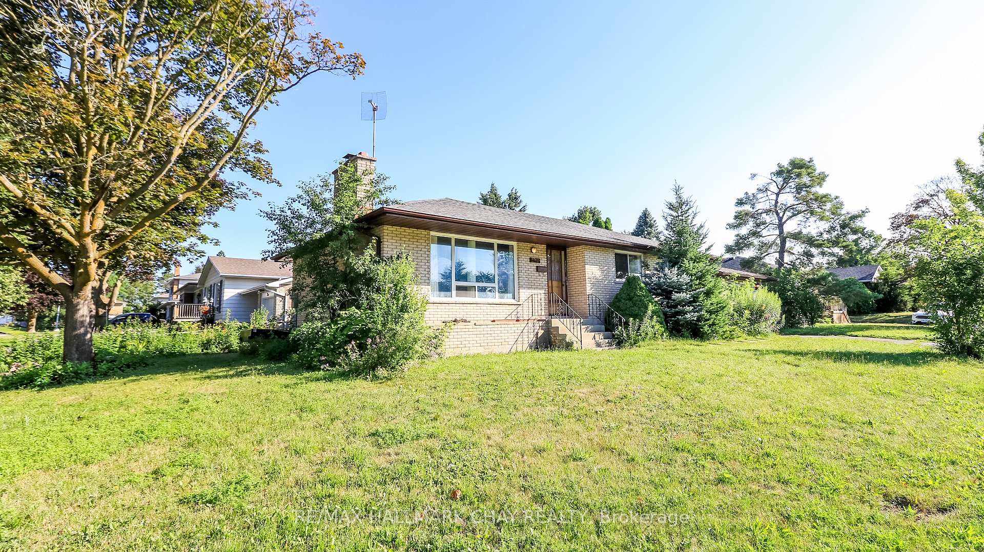 Photo 3 of 178 Rose Street, Barrie, Wellington — HOMEH