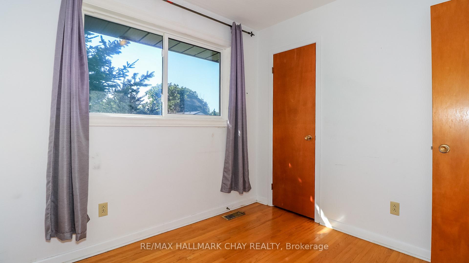 Photo 13 of 178 Rose Street, Barrie, Wellington — HOMEH