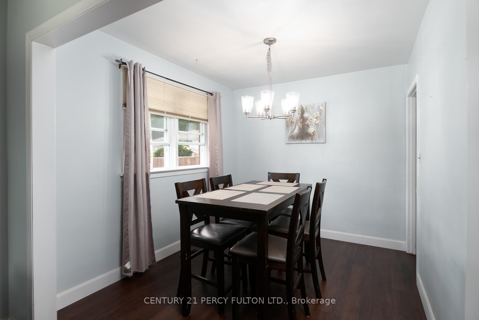 Photo 7 of 12 Northwood Crescent, Belleville, Belleville Ward — HOMEH