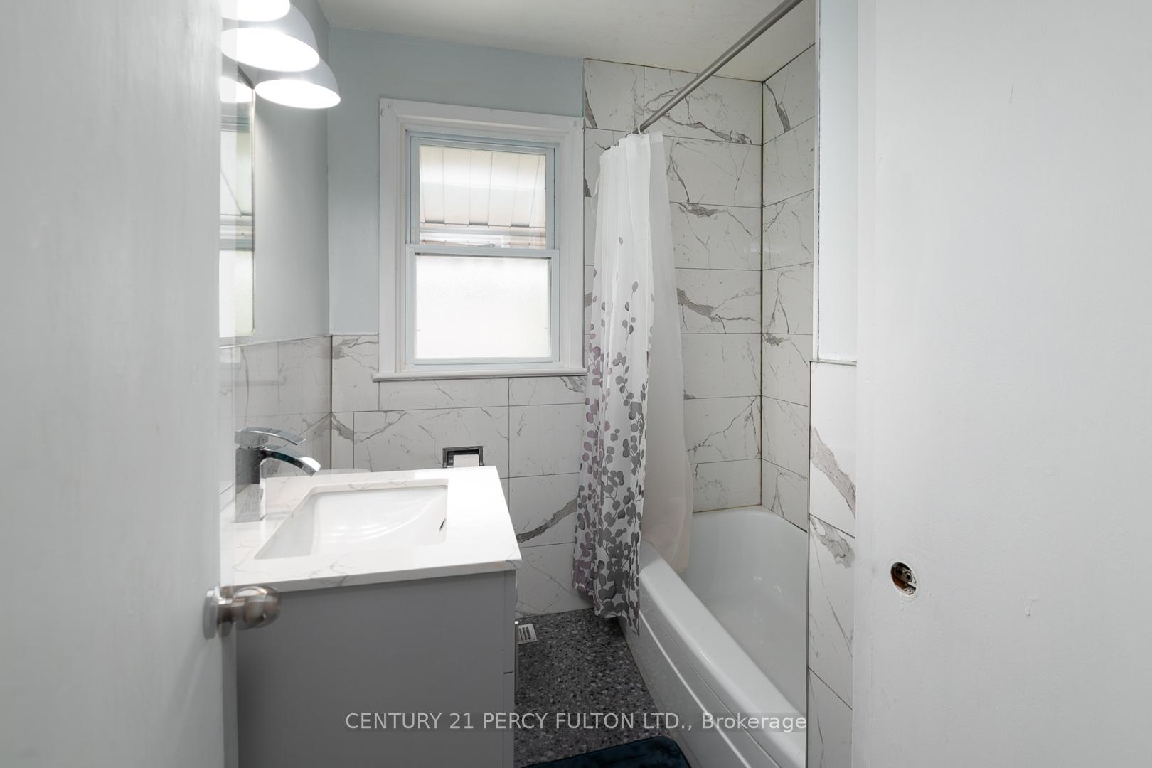Photo 13 of 12 Northwood Crescent, Belleville, Belleville Ward — HOMEH