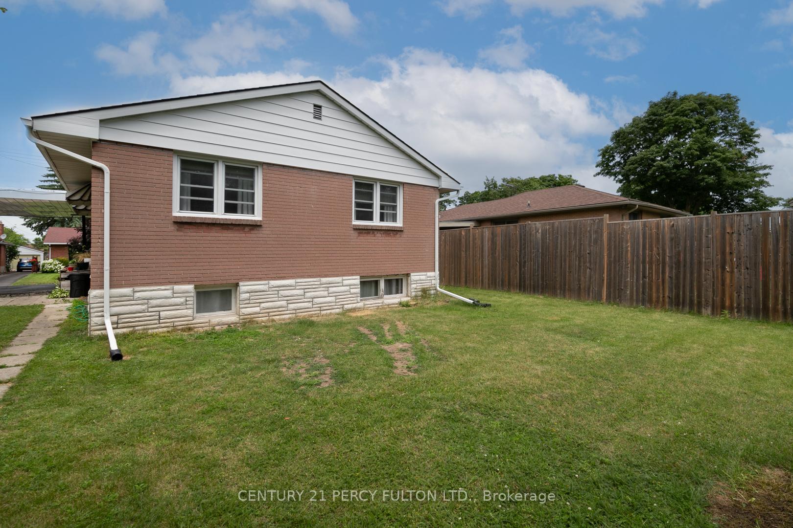 Photo 25 of 12 Northwood Crescent, Belleville, Belleville Ward — HOMEH