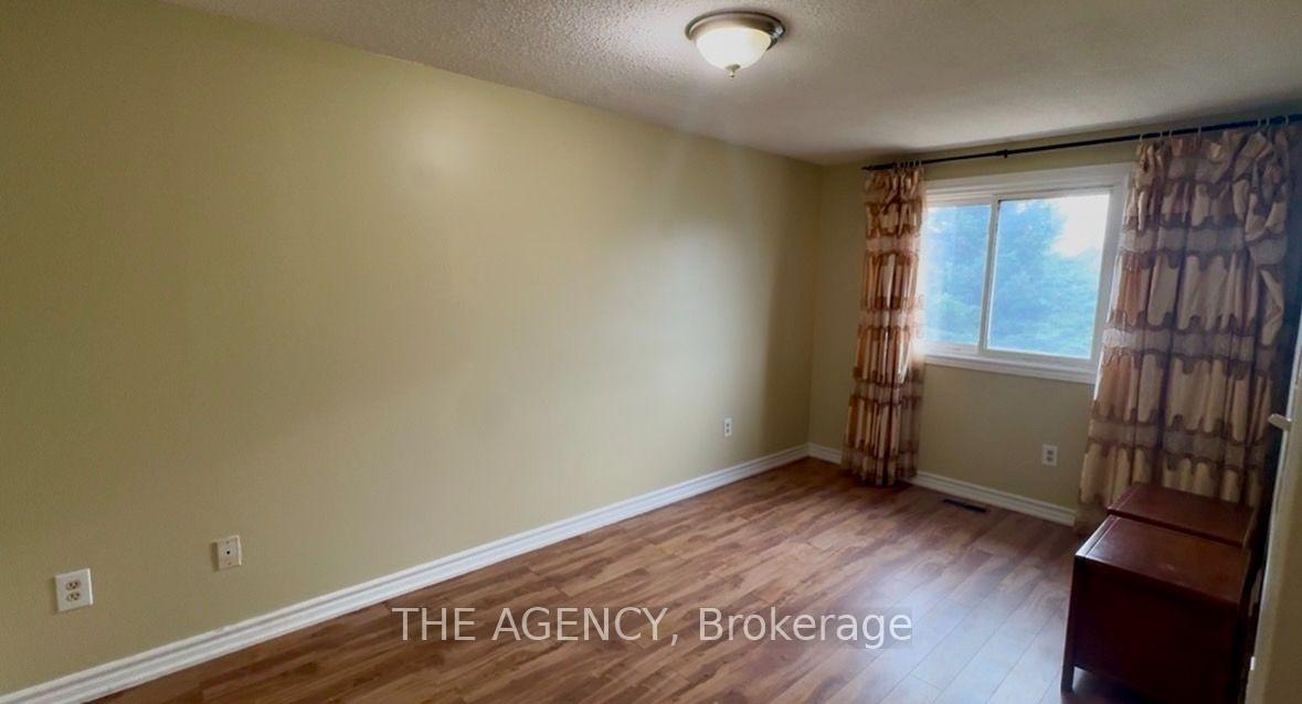 Photo 5 of 14 Clydesdale Road, Markham, Milliken Mills West — HOMEH