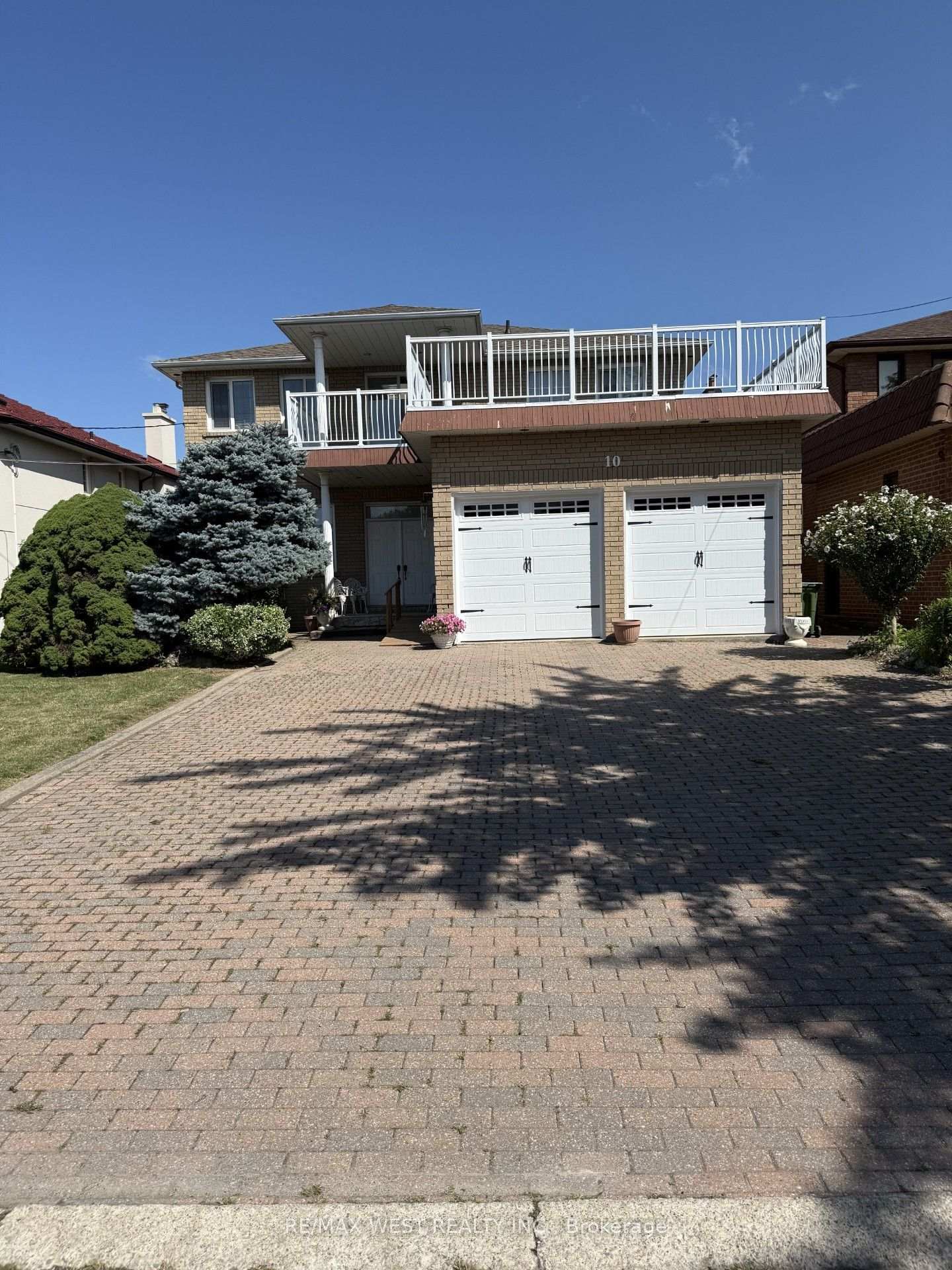 Photo 1 of 10 Norris Place, North York, Humberlea-Pelmo Park — HOMEH