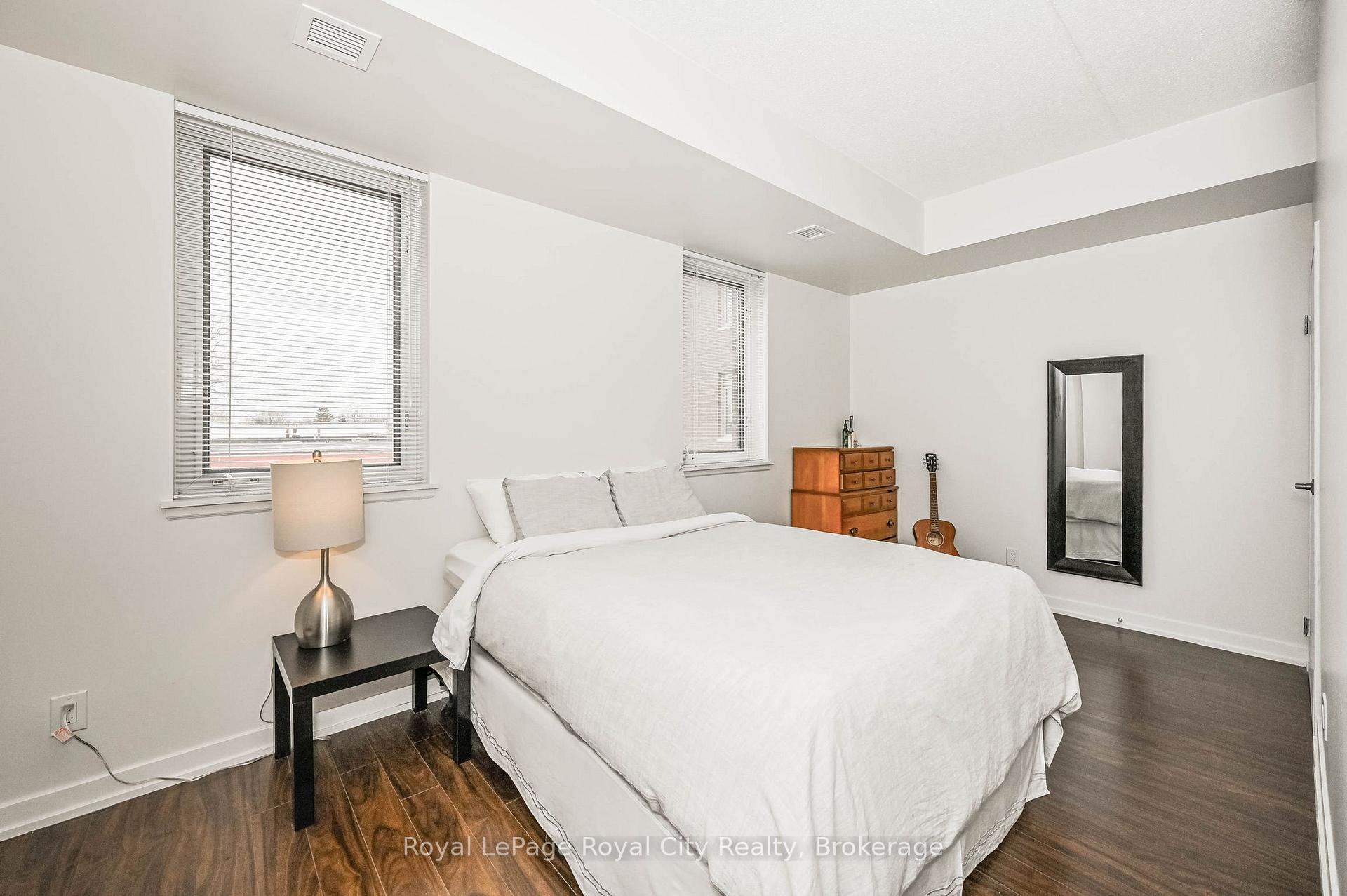 Photo 7 of Unit 211, 5 Gordon Street, Guelph, Downtown — HOMEH