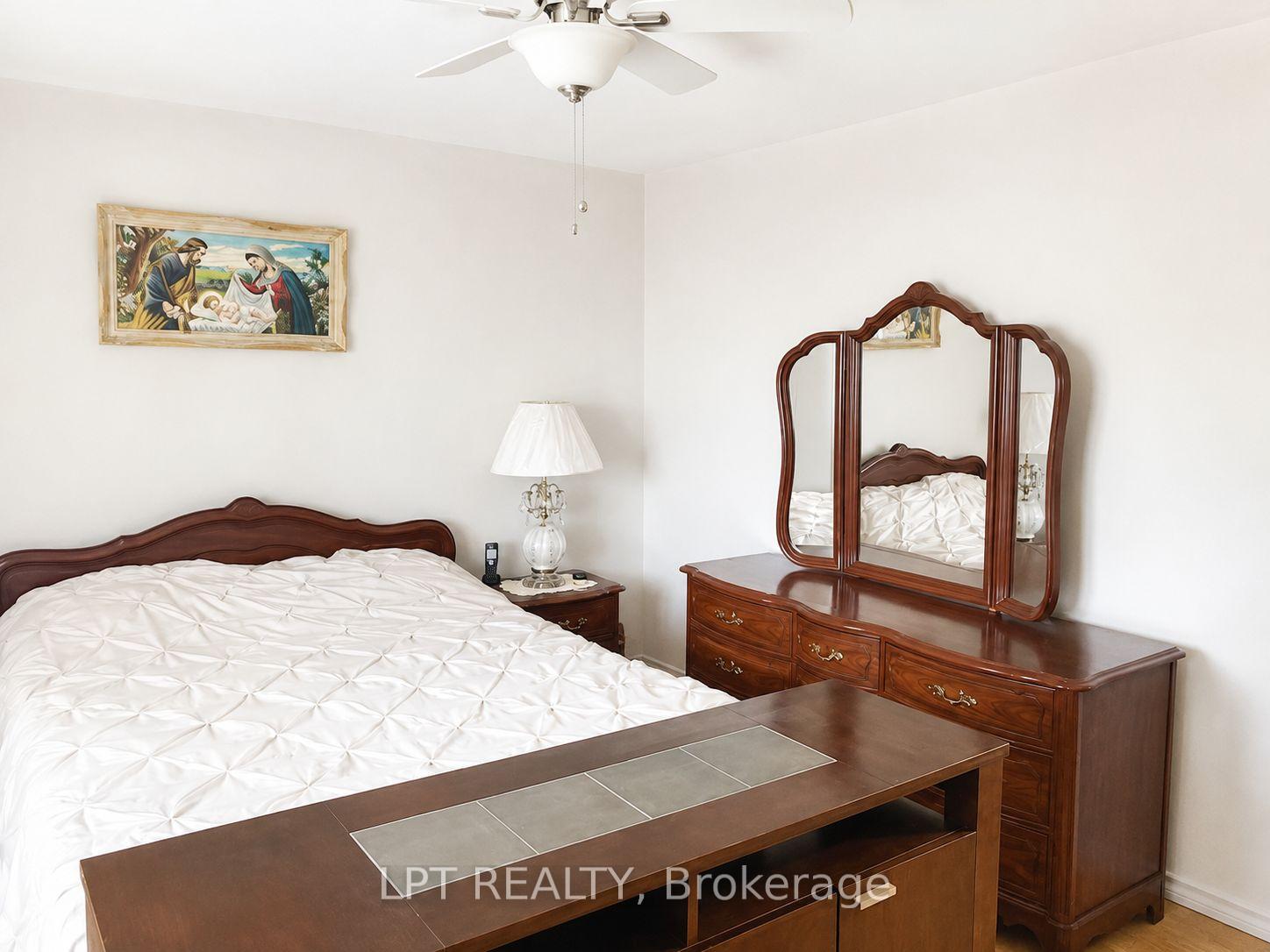 Photo 11 of Unit 512, 350 Quigley Road, Hamilton, Vincent — HOMEH
