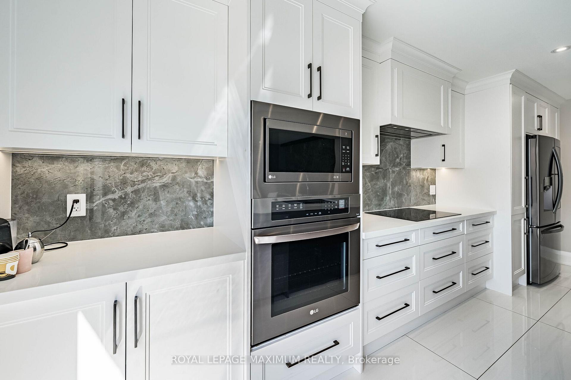 Photo 16 of 138 Jackman Crescent, Vaughan, West Woodbridge — HOMEH