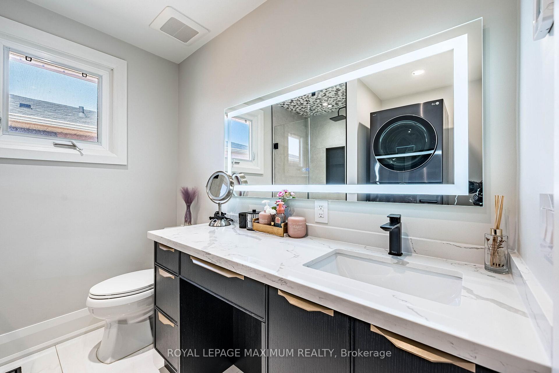 Photo 40 of 138 Jackman Crescent, Vaughan, West Woodbridge — HOMEH