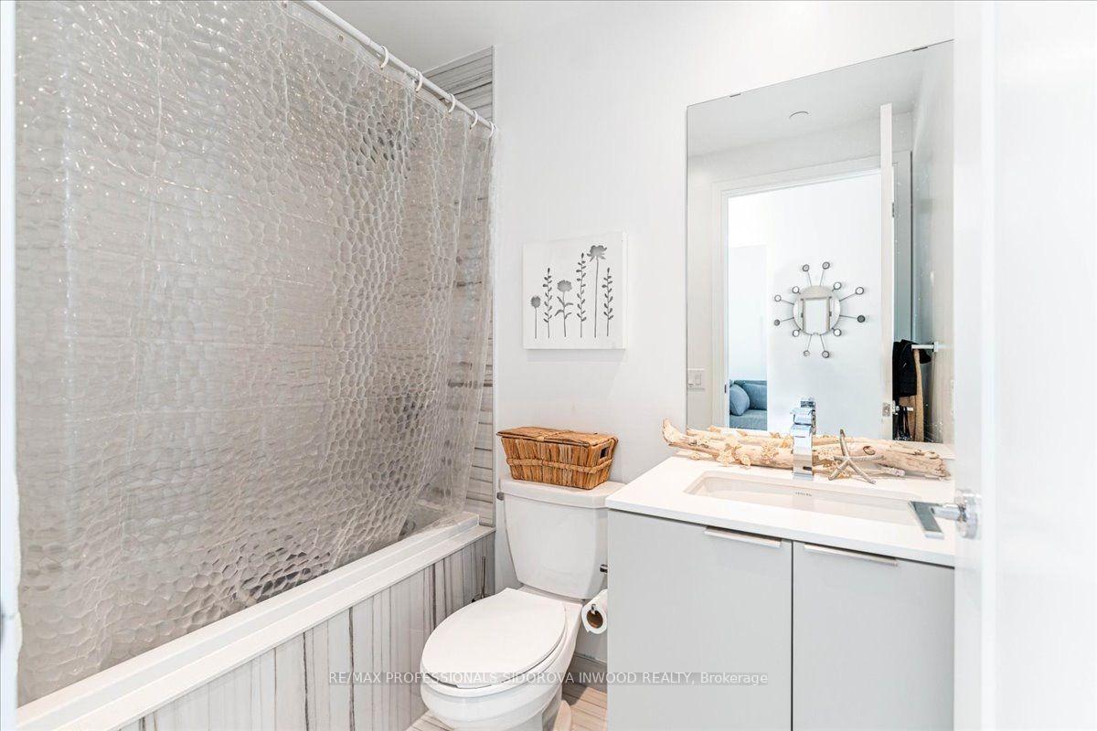 Photo 12 of Unit 4105, 70 Annie Craig Drive, Etobicoke, Mimico — HOMEH