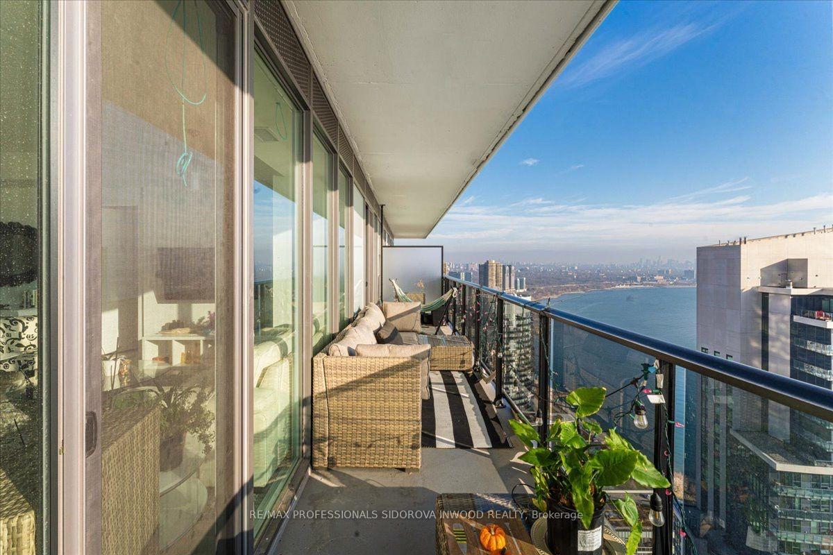 Photo 19 of Unit 4105, 70 Annie Craig Drive, Etobicoke, Mimico — HOMEH