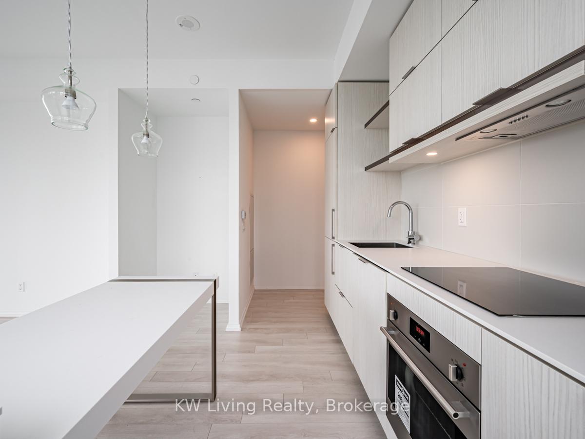 Photo 4 of Unit 2102, 197 Yonge Street, Toronto, Church-Yonge Corridor — HOMEH