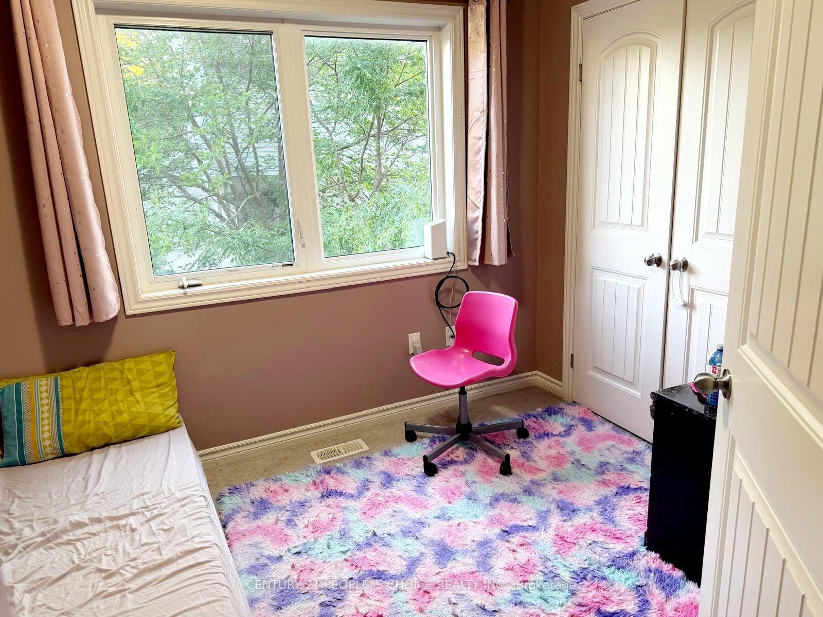 Photo 9 of Unit 1, 12 Poplar Drive, Cambridge, Silver Heights — HOMEH