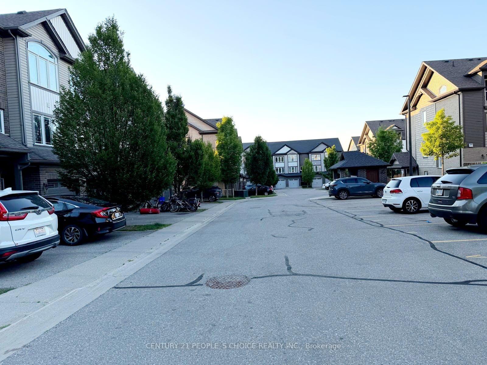 Photo 15 of Unit 1, 12 Poplar Drive, Cambridge, Silver Heights — HOMEH