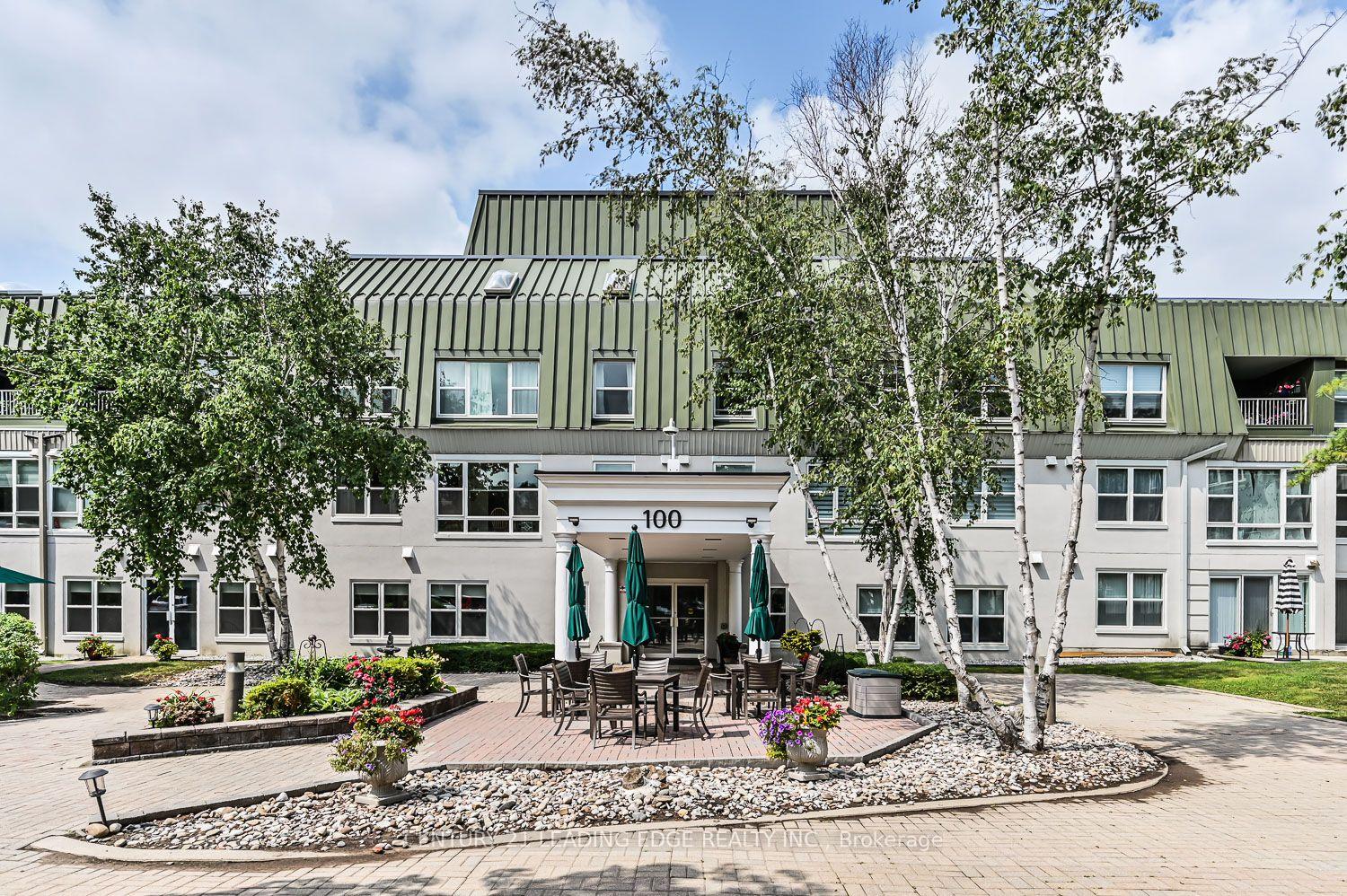 Photo 2 of Unit 103, 100 Anna Russell Way, Markham, Unionville — HOMEH