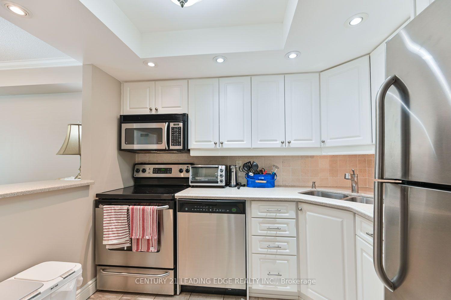 Photo 15 of Unit 103, 100 Anna Russell Way, Markham, Unionville — HOMEH