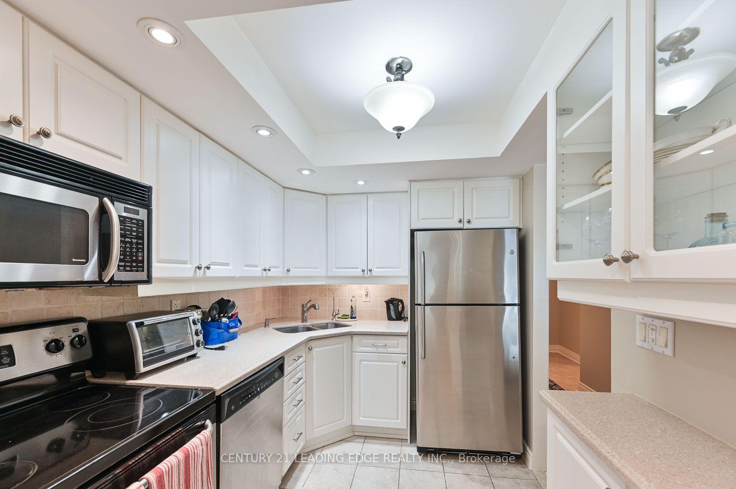 Photo 16 of Unit 103, 100 Anna Russell Way, Markham, Unionville — HOMEH