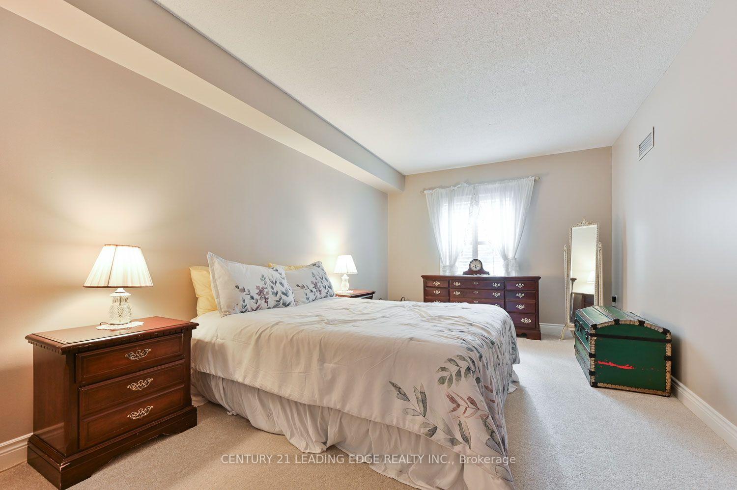 Photo 18 of Unit 103, 100 Anna Russell Way, Markham, Unionville — HOMEH