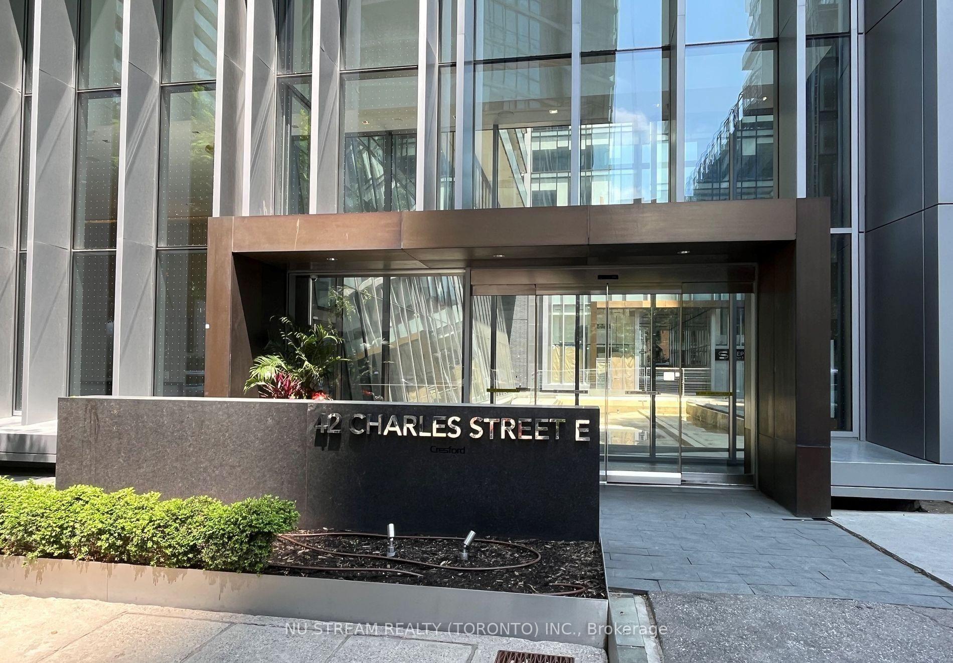 Photo 2 of Unit 4501, 42 Charles Street E, Toronto, Church-Yonge Corridor — HOMEH