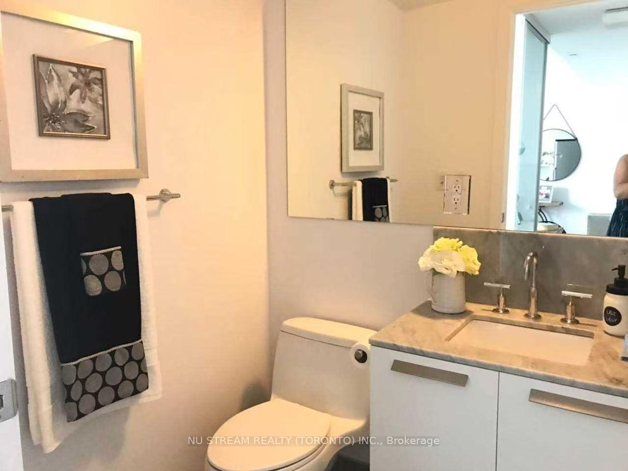 Photo 10 of Unit 4501, 42 Charles Street E, Toronto, Church-Yonge Corridor — HOMEH