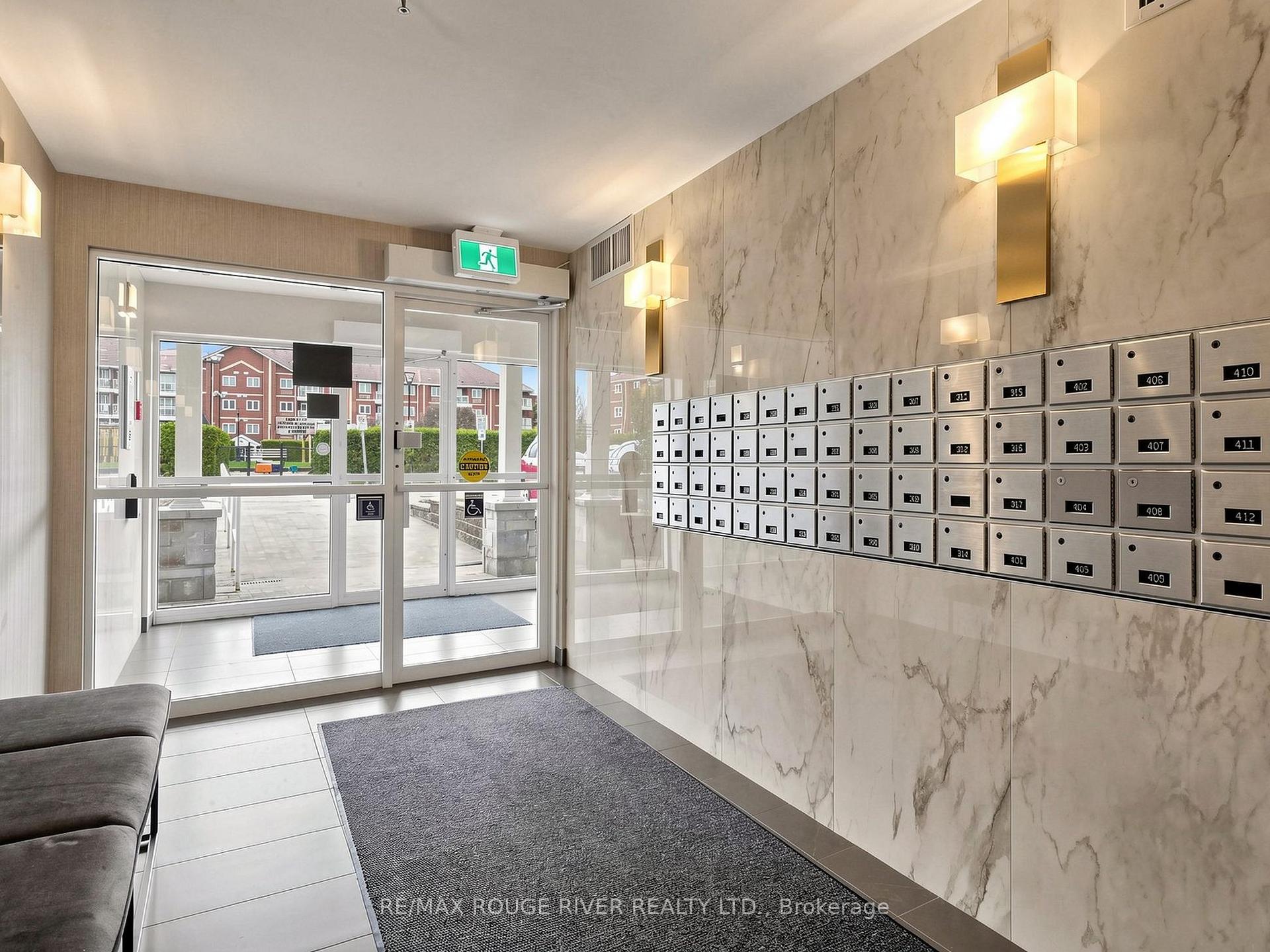 Photo 4 of Unit 315, 191 Lake Driveway, Ajax, South West — HOMEH