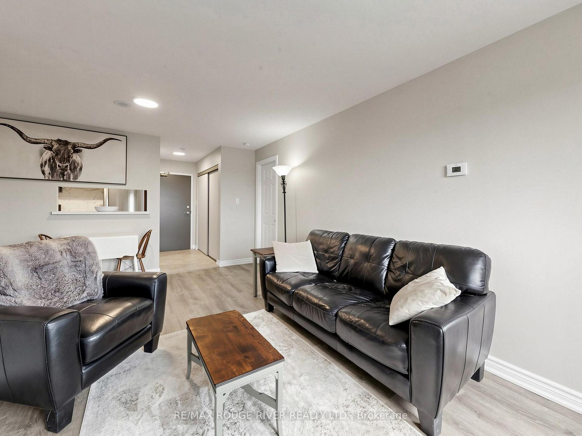 Photo 9 of Unit 315, 191 Lake Driveway, Ajax, South West — HOMEH