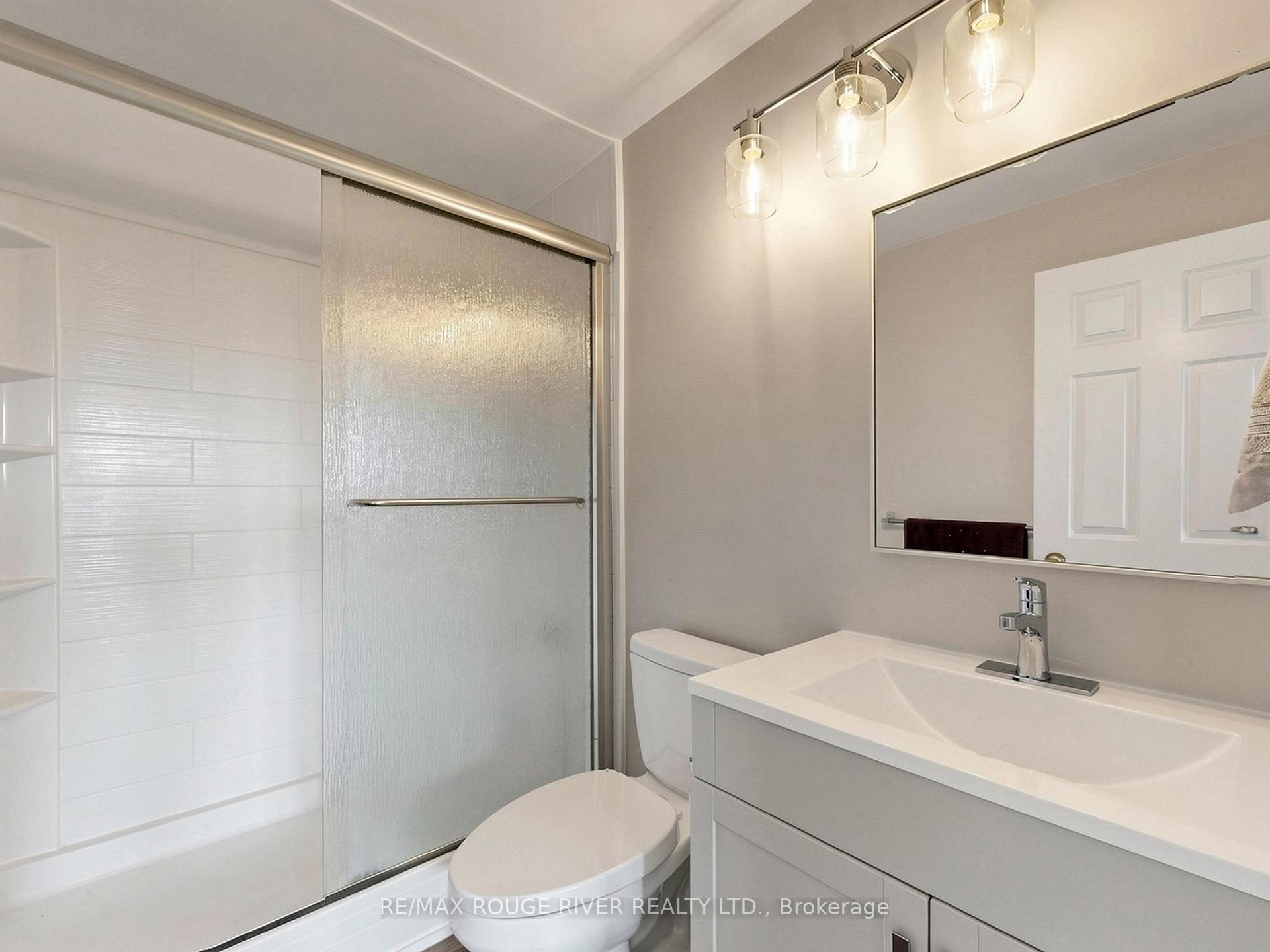 Photo 19 of Unit 315, 191 Lake Driveway, Ajax, South West — HOMEH