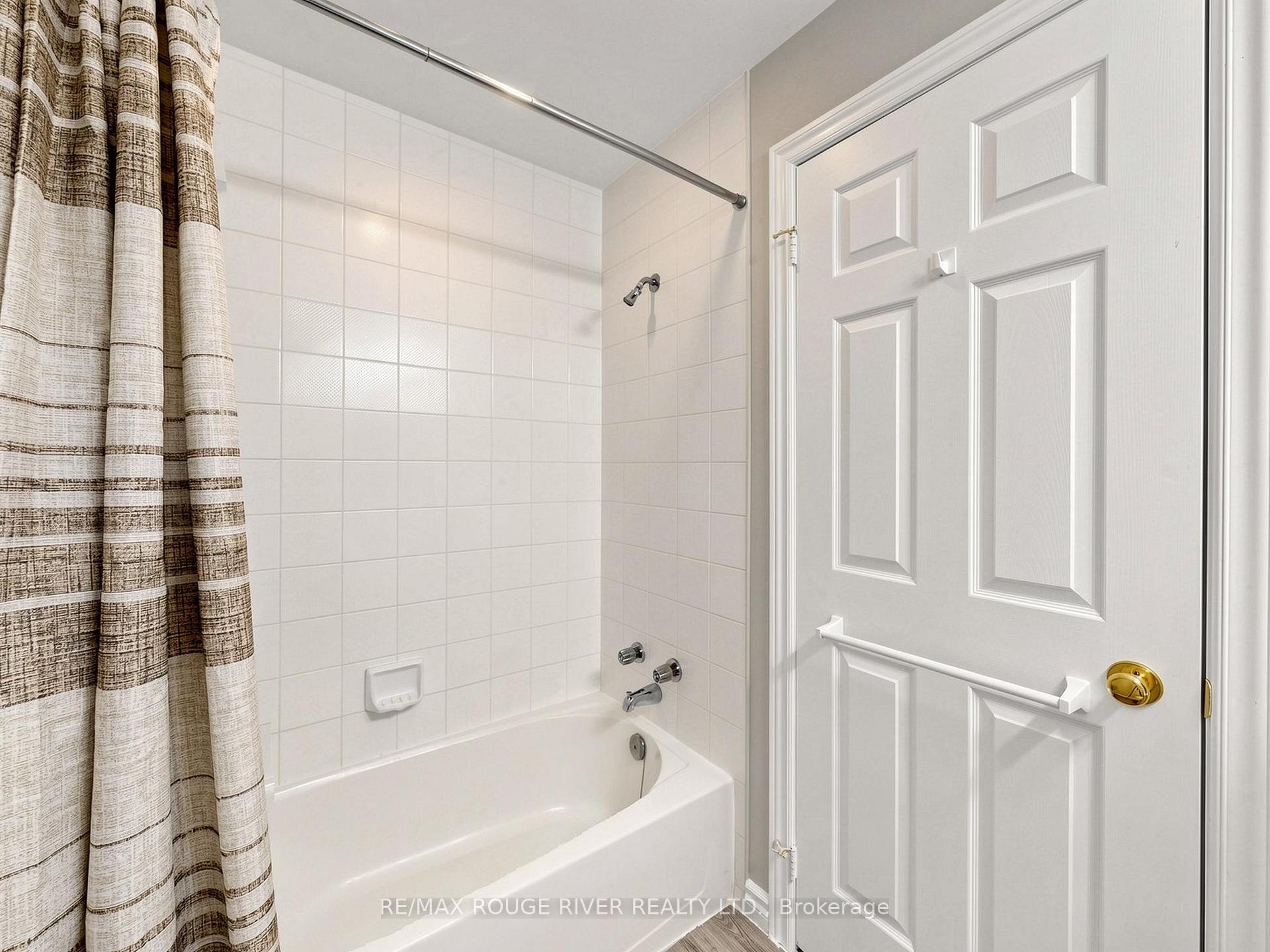 Photo 24 of Unit 315, 191 Lake Driveway, Ajax, South West — HOMEH