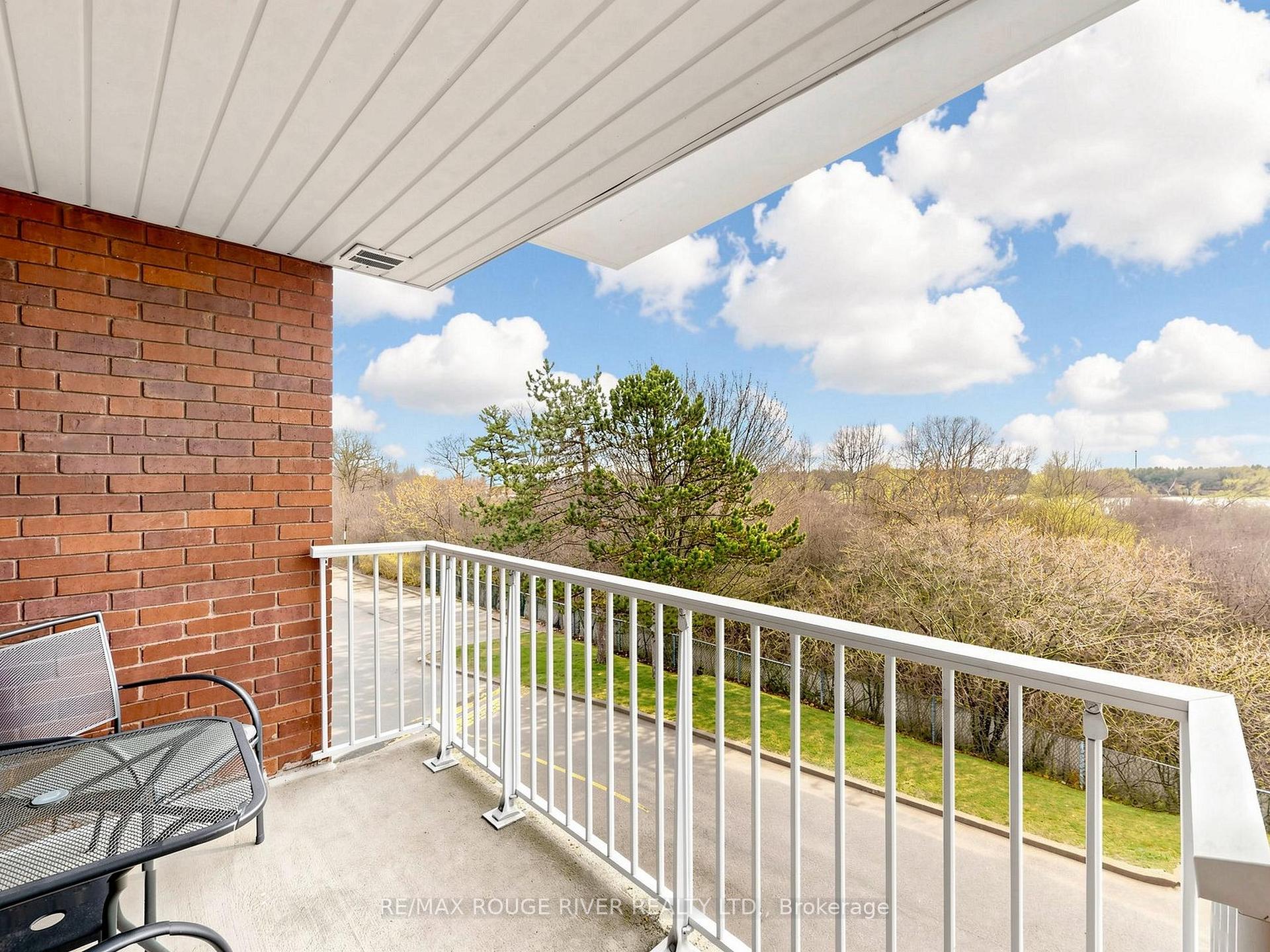 Photo 26 of Unit 315, 191 Lake Driveway, Ajax, South West — HOMEH