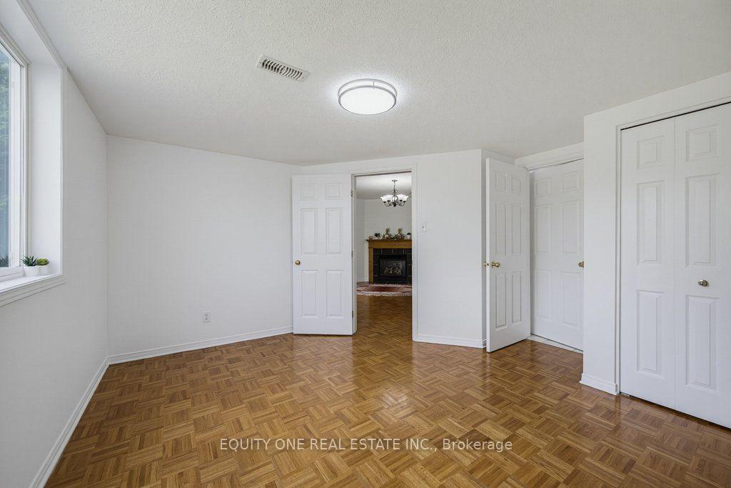 Photo 36 of 143 Castle Glen Crescent, Ottawa, Kanata - Glencairn/Hazeldean — HOMEH