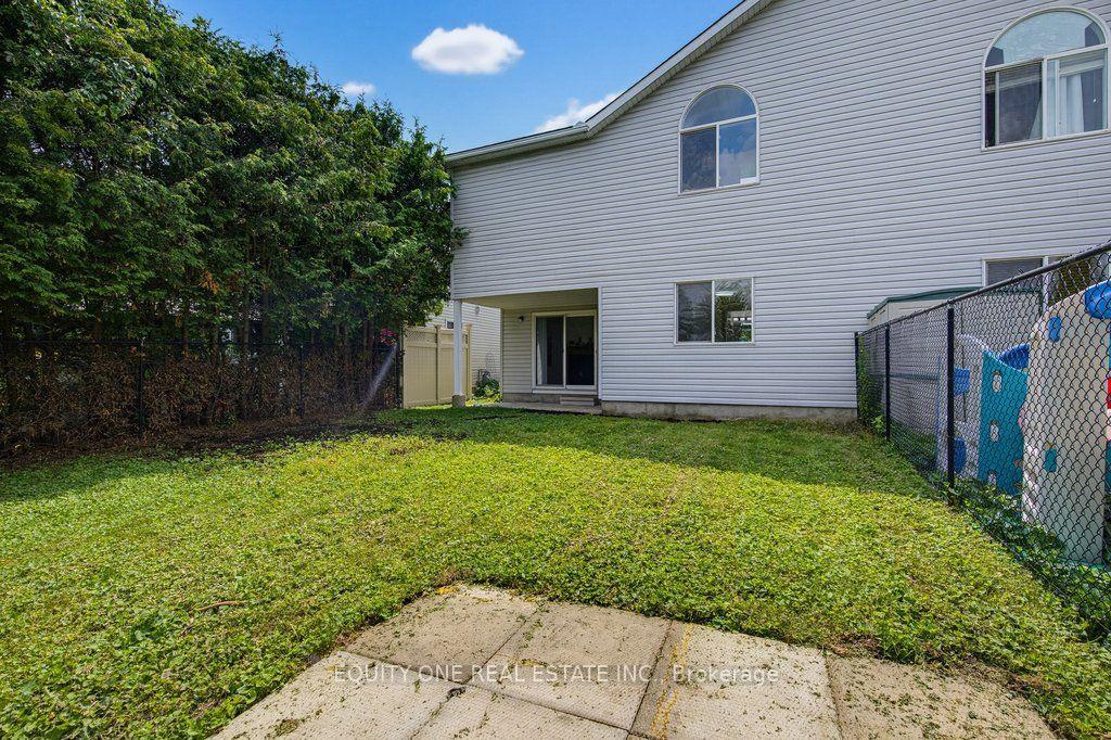 Photo 43 of 143 Castle Glen Crescent, Ottawa, Kanata - Glencairn/Hazeldean — HOMEH