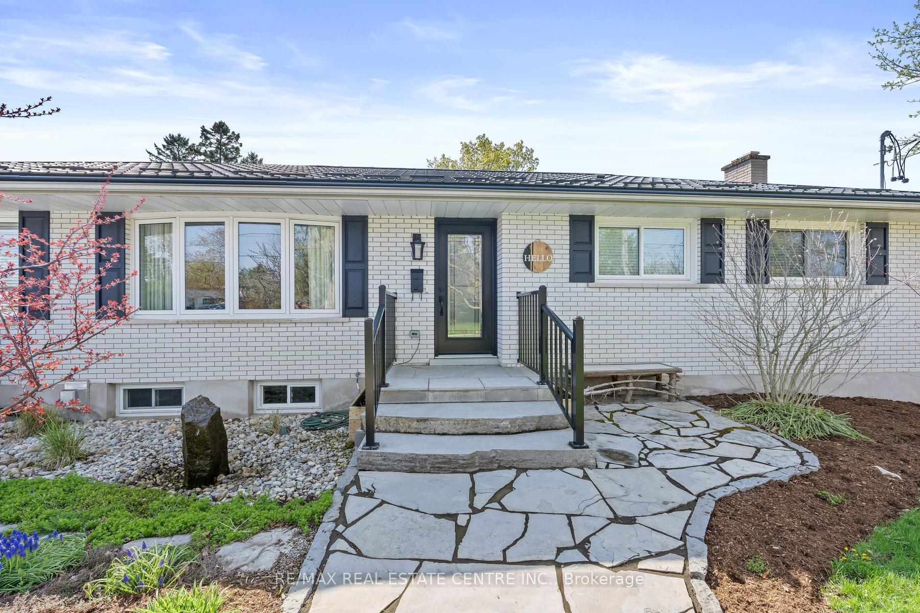 Photo 7 of 42 Ridgeway Avenue, Guelph, Pineridge/Westminster Woods — HOMEH