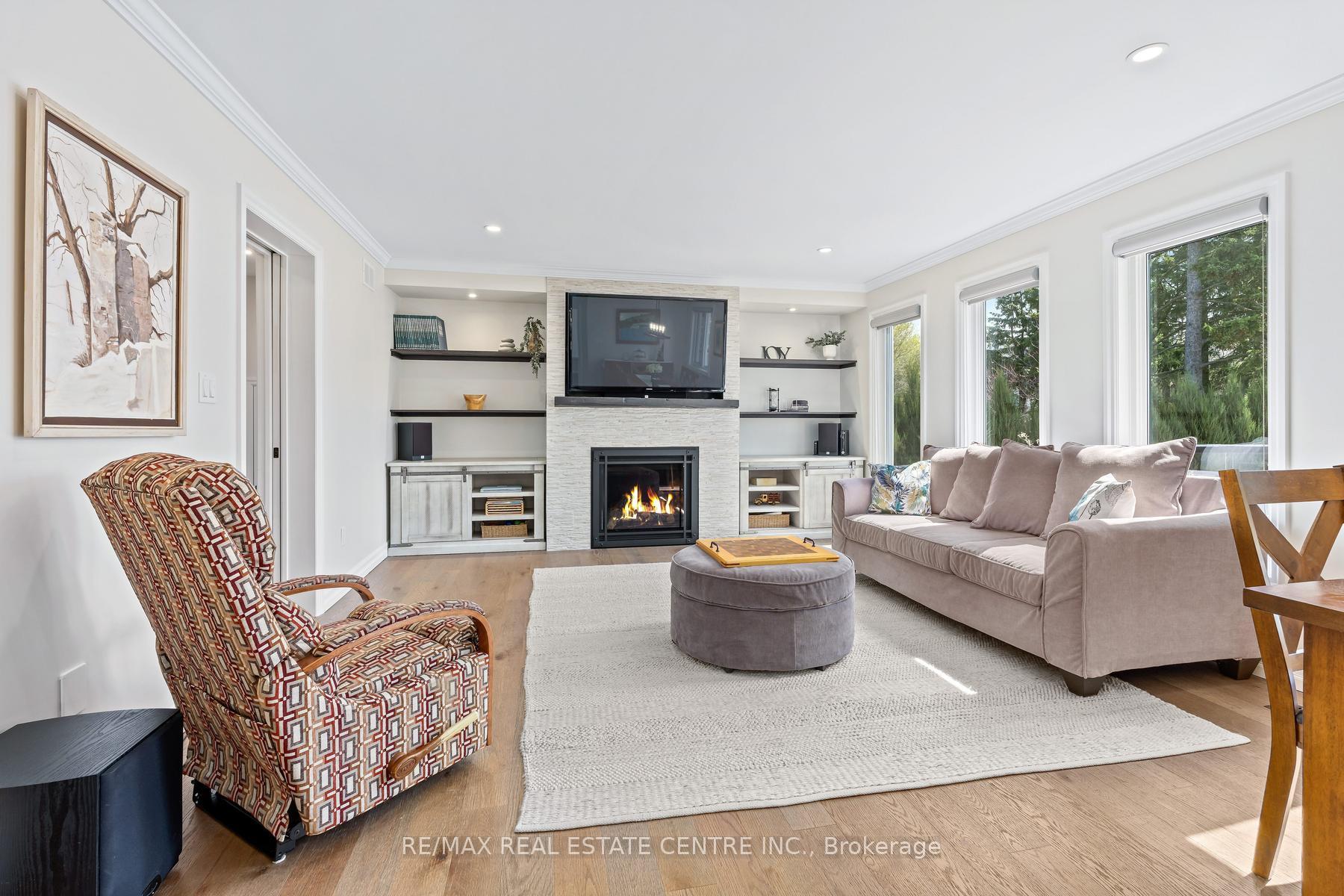 Photo 15 of 42 Ridgeway Avenue, Guelph, Pineridge/Westminster Woods — HOMEH