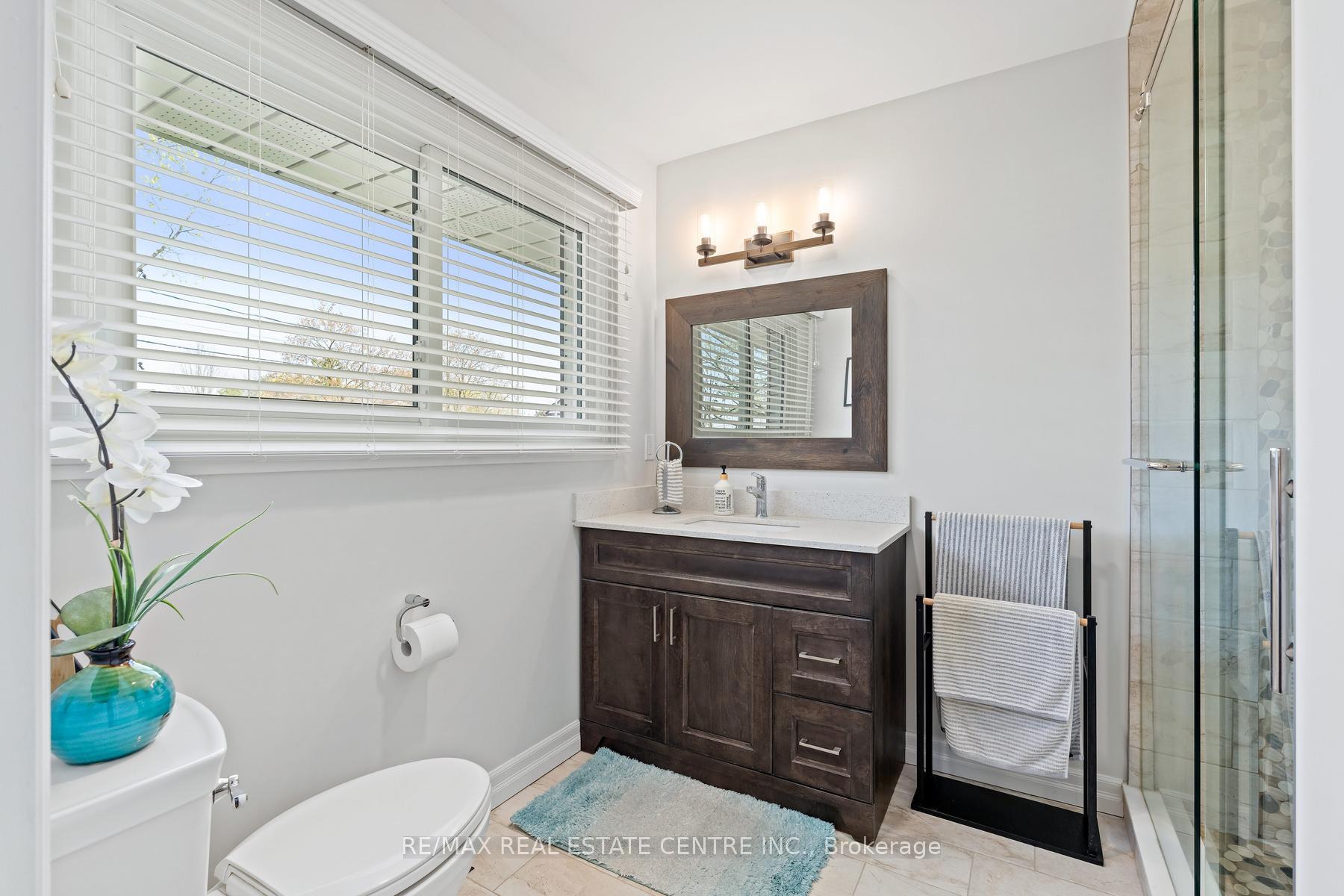 Photo 19 of 42 Ridgeway Avenue, Guelph, Pineridge/Westminster Woods — HOMEH
