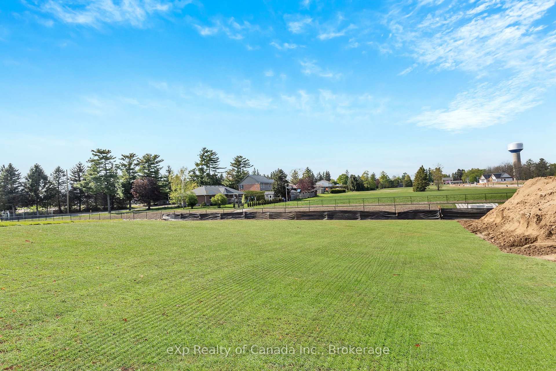 Photo 5 of 9 Clover Lane, Norwich, Otterville — HOMEH